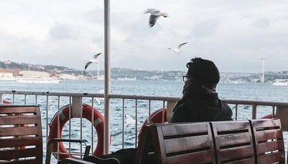 爱游戏-勇士遭遇伤病困扰核心缺阵，勇士受伤球员