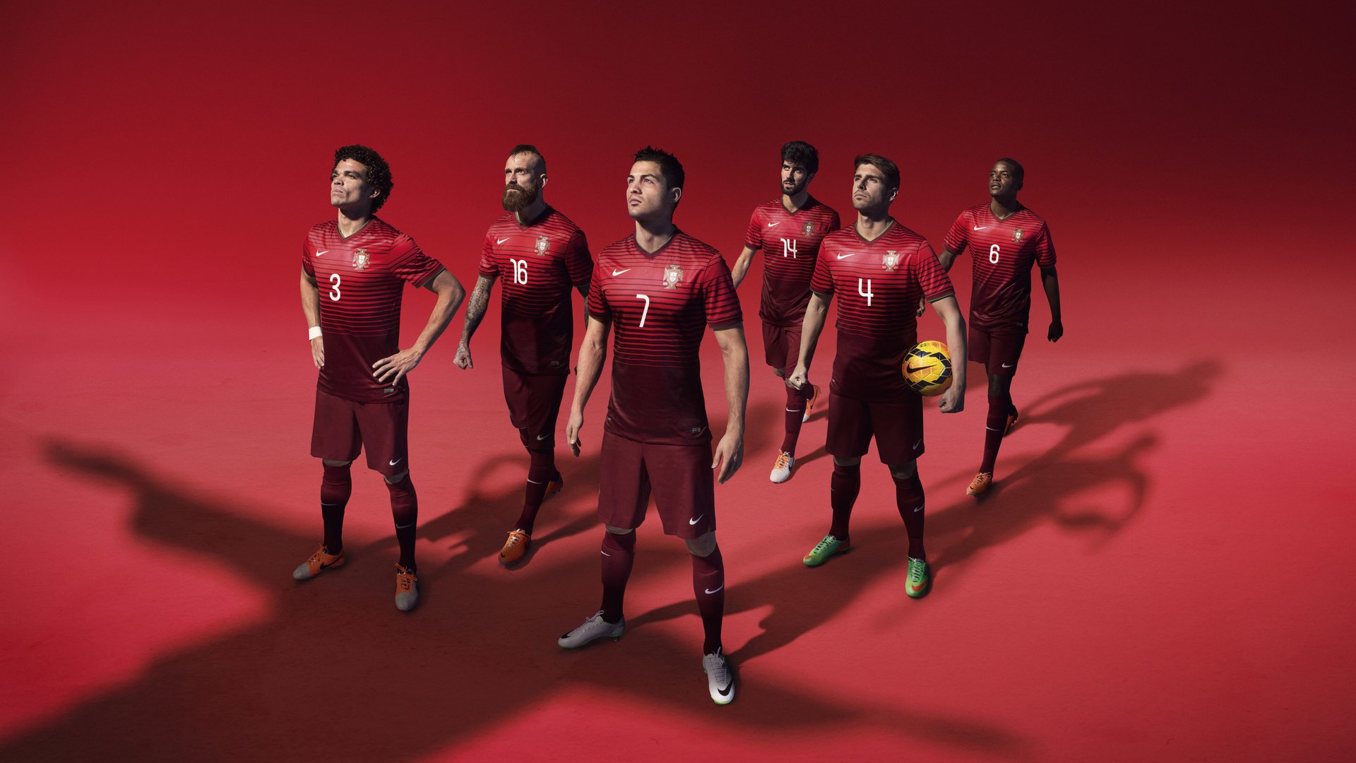 爱游戏娱乐-战术解析：不同球队的配置和变化背后，球队战术怎么设置